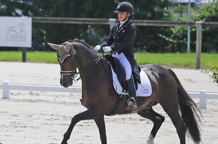 4 victoires pour Eugénie Burban au Haras du Pin !