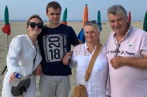 BONNE FÊTE A TOUTES LES MAMANS !